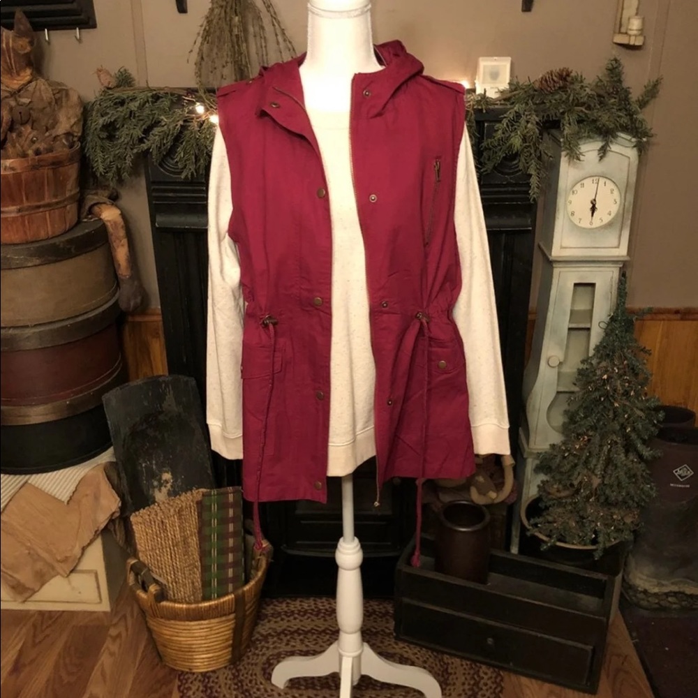 Women’s Utility Vest